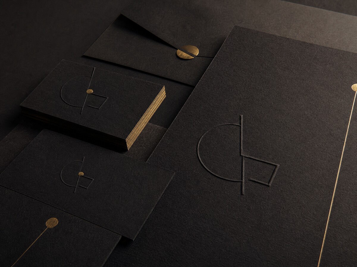Pitch & presentation decks
